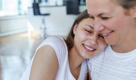 Bioderma - nastolatka z mama
