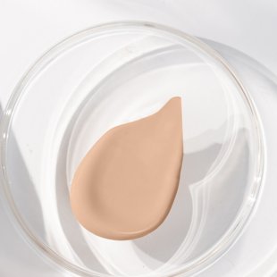 Kryjący fluid mineralny z filtrem SPF 50+ - Photoderm COVER Touch MINERAL SPF 50+ bardzo jasny