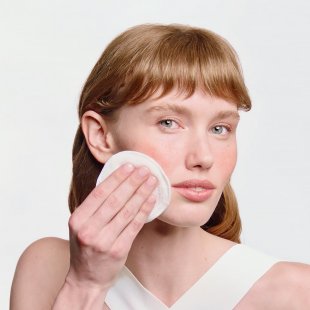 Oczyszczający żel micelarny - koi i redukuje zaczerwienienia - SENSIBIO AR+ MICELLAR GEL